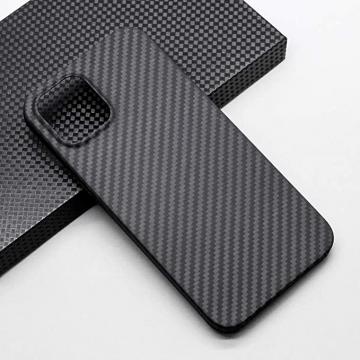 Coque en Fibre de Carbone pour iPhone 11 Pro 5.8"